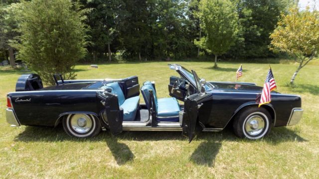 1962 Lincoln Continental Sedan JFK Tribute Car 1962 Lincoln Continental sedan