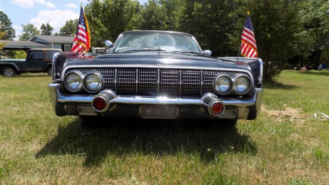 1962 Lincoln Continental sedan - photo 3