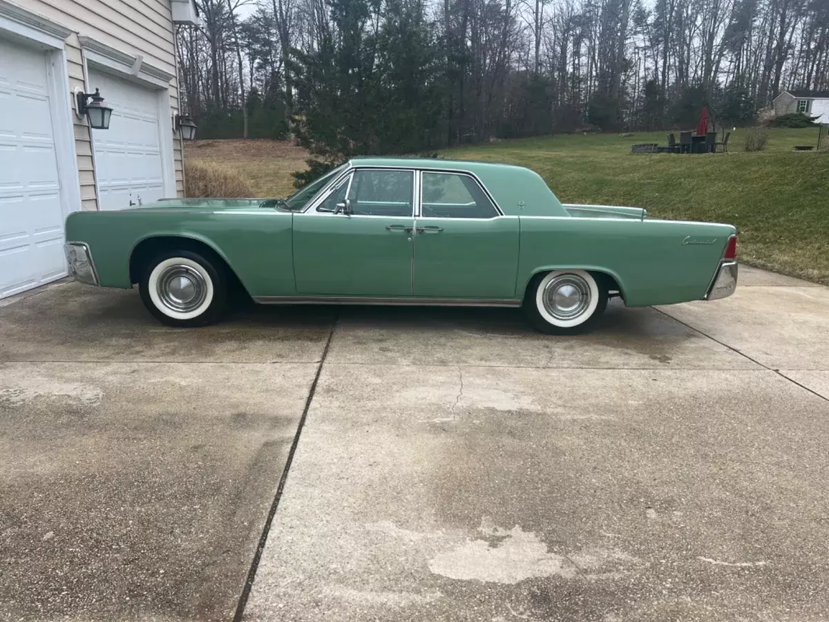 1962 Lincoln Continental