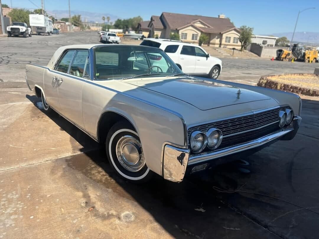 1962 Lincoln Continental Suicide doors - photo 2