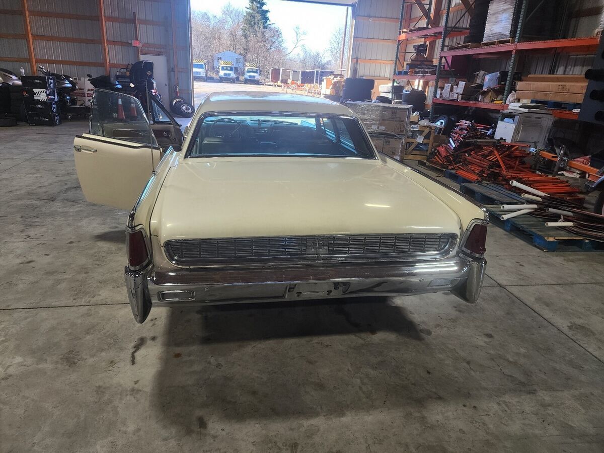 1962 Lincoln Continental Suicide doors - photo 7