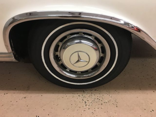1962 Mercedes-Benz 200-Series - photo 11