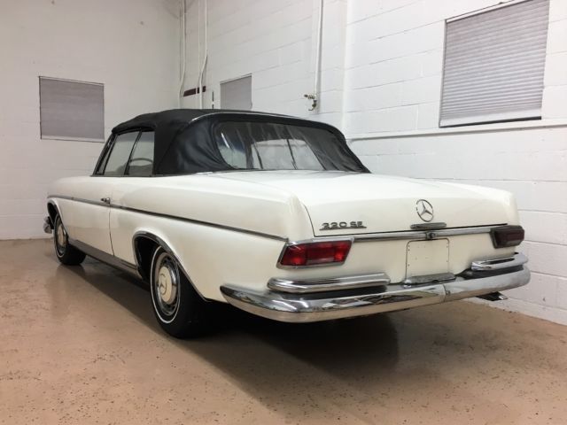 1962 Mercedes-Benz 200-Series - photo 4