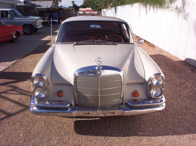 1962 Mercedes-Benz 200-Series SEb - photo 2