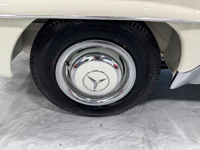 1962 Mercedes-Benz 190-Series - photo 10