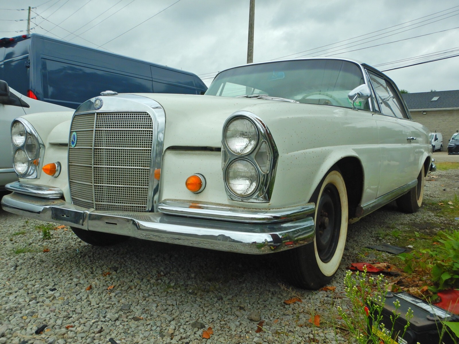 1962 Mercedes-Benz 200 220 SE Coupe - photo 4