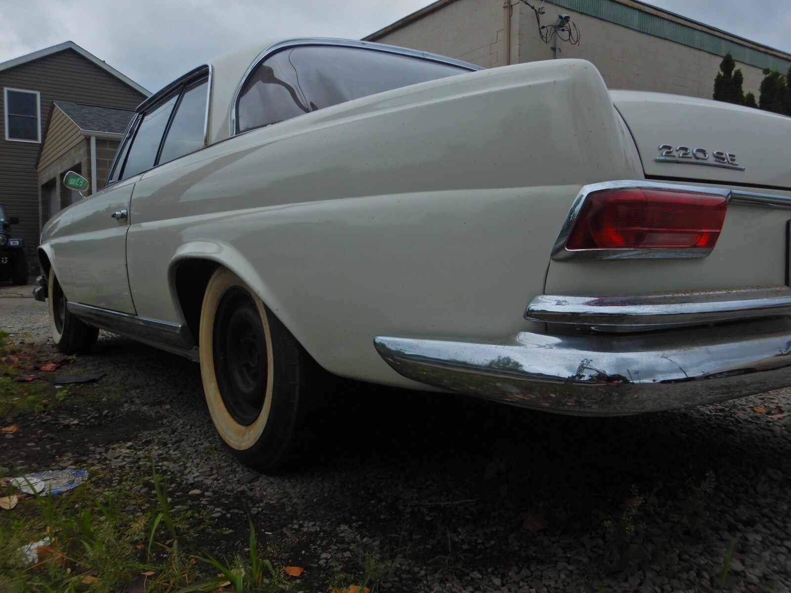 1962 Mercedes-Benz 200 220 SE Coupe - photo 9