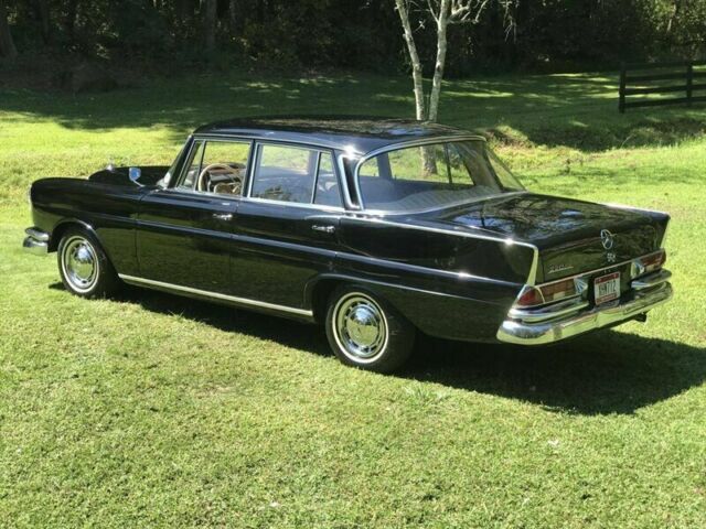 1962 Mercedes-Benz 200-Series 220SL - photo 5