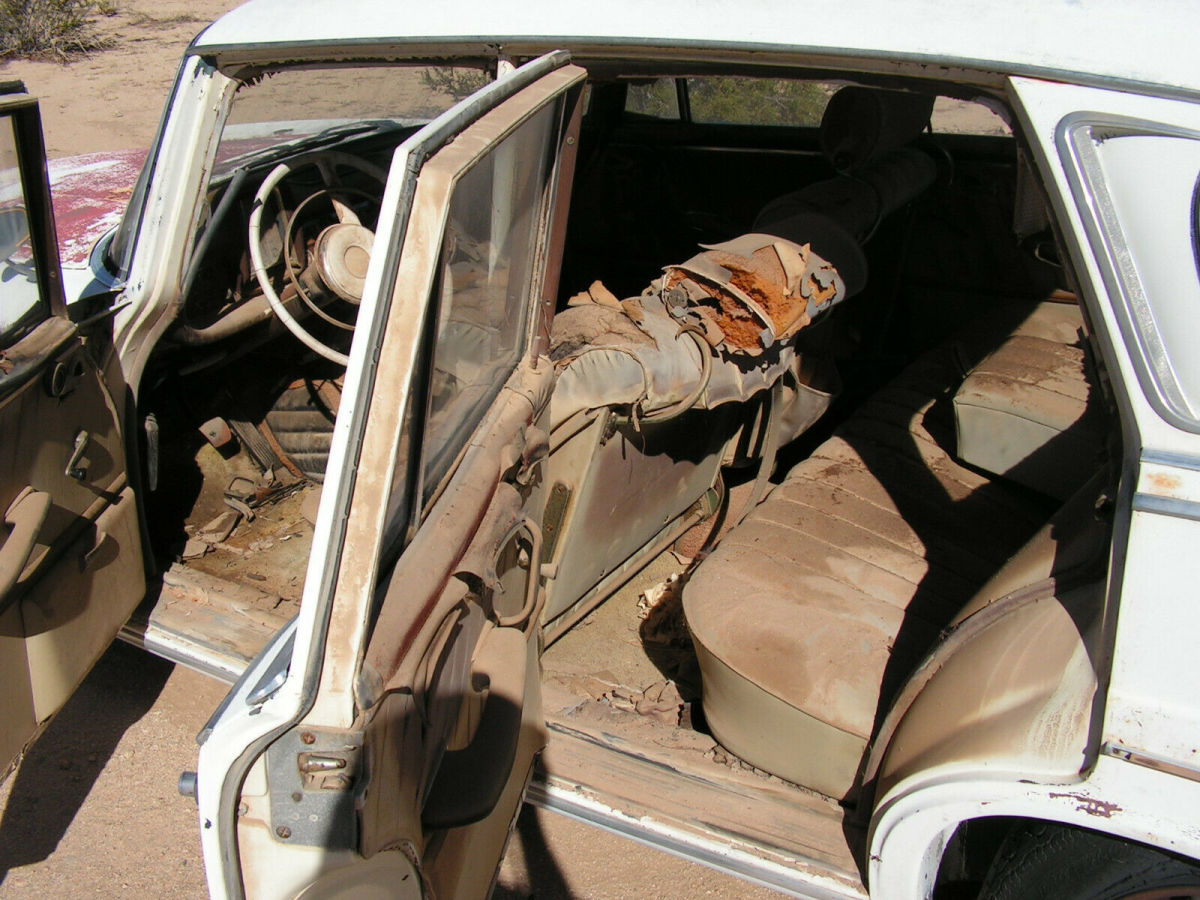 1962 Mercedes-Benz 220SE Base - photo 9