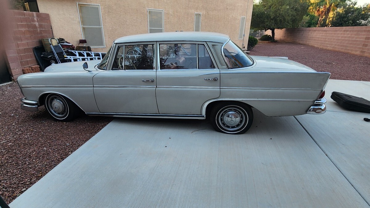 1962 Mercedes-Benz 300SE Long Wheel Base - photo 3