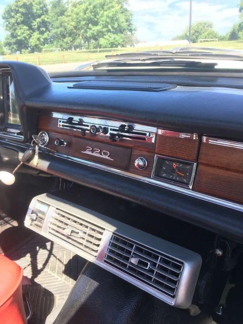 1962 Mercedes-Benz 200-Series - photo 10