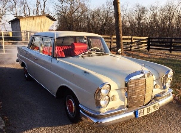 1962 Mercedes-Benz 200-Series - photo 6