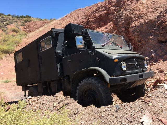 1962 MERCEDES BENZ UNIMOG 404 RADIO VAN (NO RESERVE) 1962 Mercedes-Benz Other