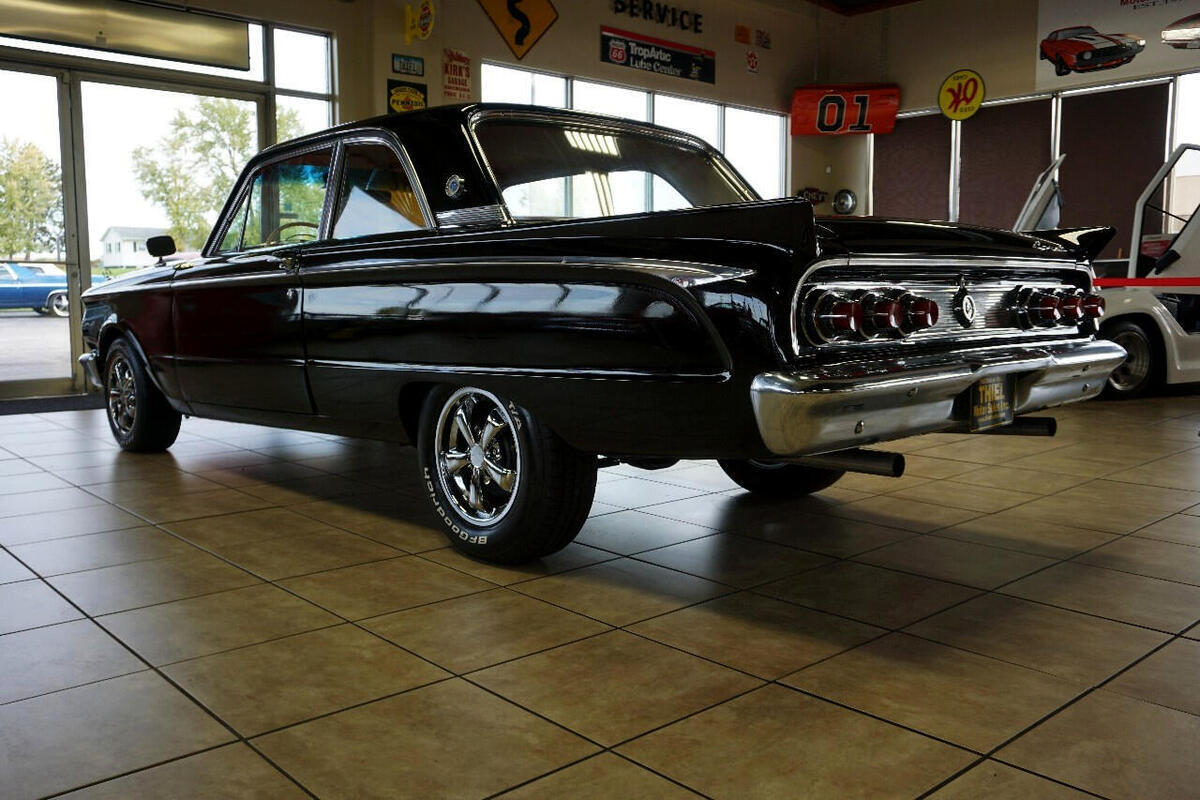 1962 Mercury Comet 2-Door S22 HARDTOP - photo 6
