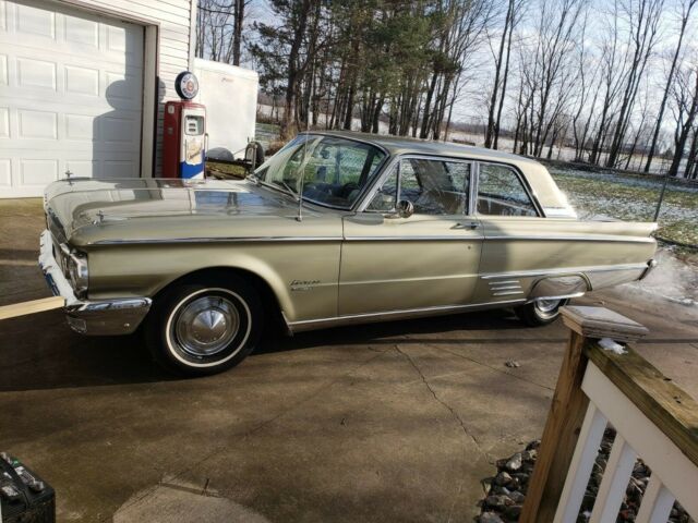 1962 Ford Meteor S-33 - photo 4