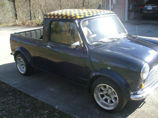 1962 Mini Pickup Truck - photo 2