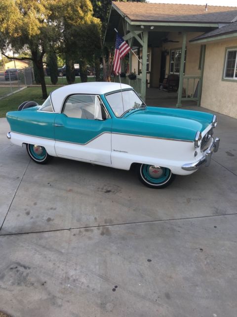 1962 Nash Metropolitan. 54 55 56 57 58 59 60 61 62 Metro Met 1962 Nash Metropolitan