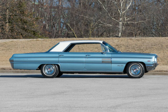 1962 Oldsmobile Ninety-Eight Hardtop 66k Original Miles - photo 10
