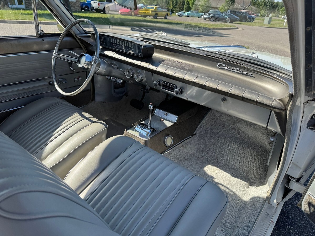 1962 Oldsmobile Cutlass F85 - photo 11