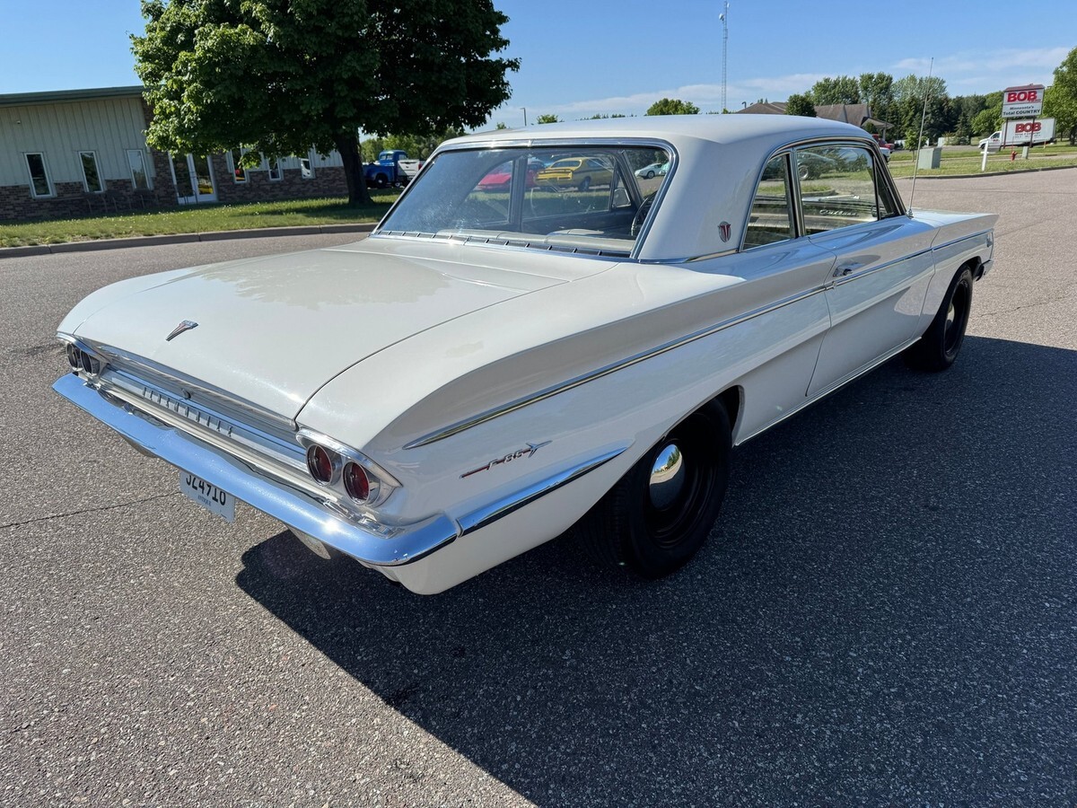 1962 Oldsmobile Cutlass F85 - photo 2