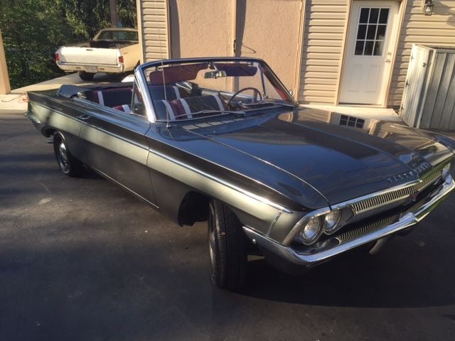 1962 Oldsmobile F85 3.5L Convertible 1962 Oldsmobile F-85 Convertible