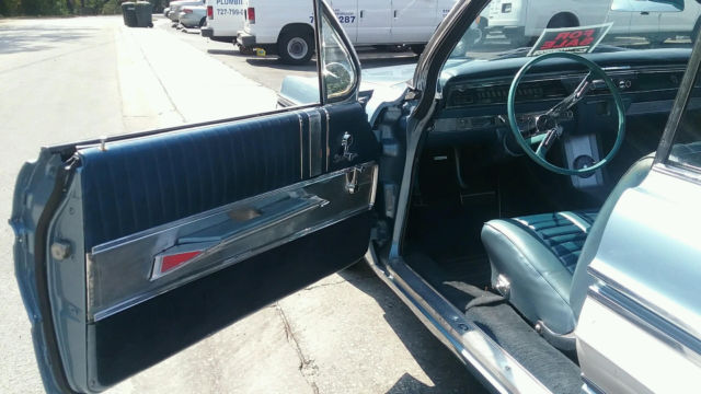1962 Oldsmobile Starfire one year only - photo 4