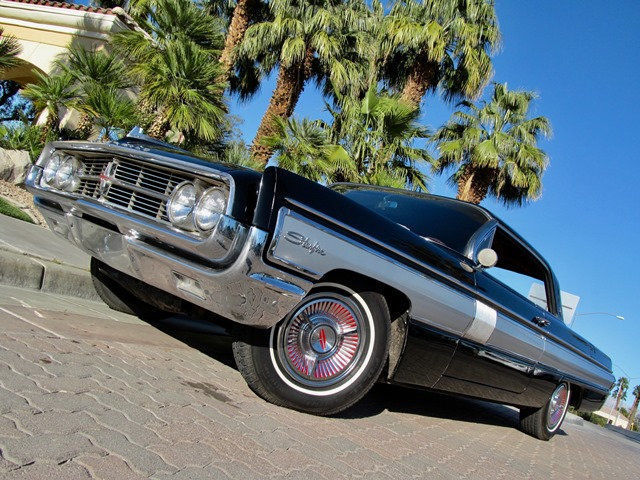 1962 Oldsmobile Starfire NO RESERVE - photo 2