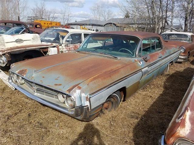 1962 Oldsmobile Starfire --