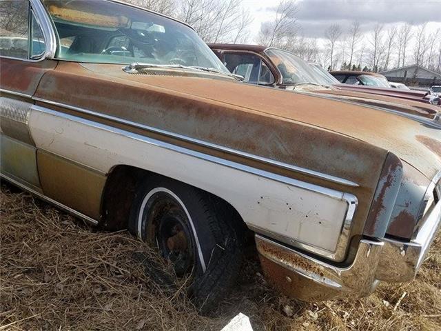 1962 Oldsmobile Starfire -- - photo 10