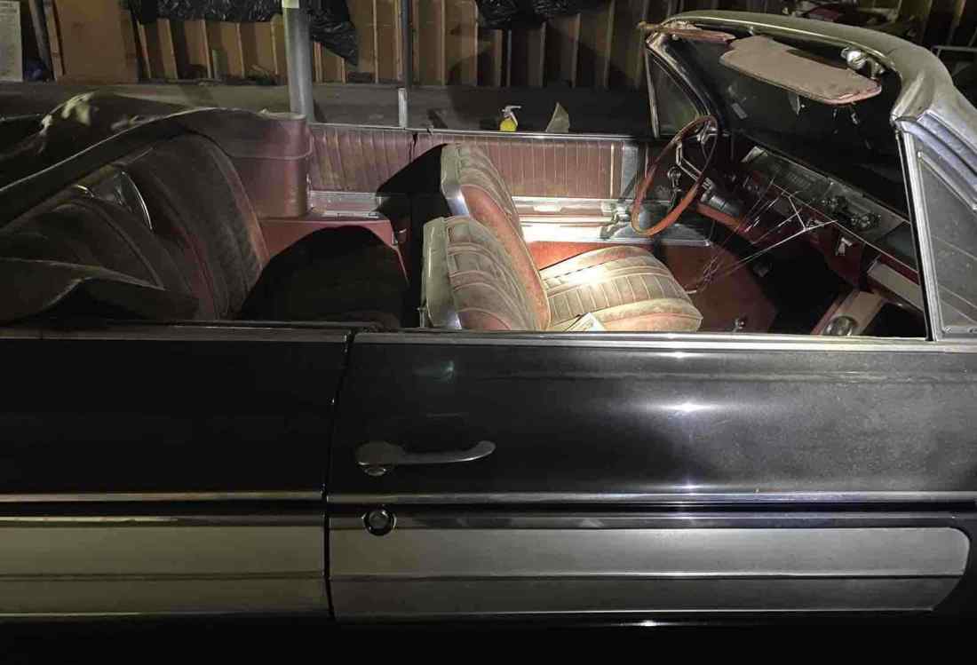 1962 Oldsmobile Starfire - photo 2