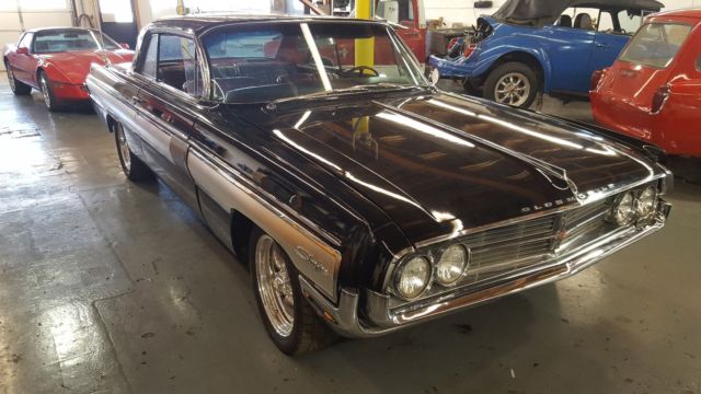1962 Oldsmobile Starfire - photo 4