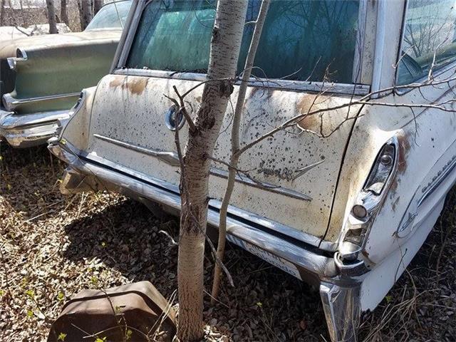 1962 Oldsmobile Eighty-Eight -- - photo 4