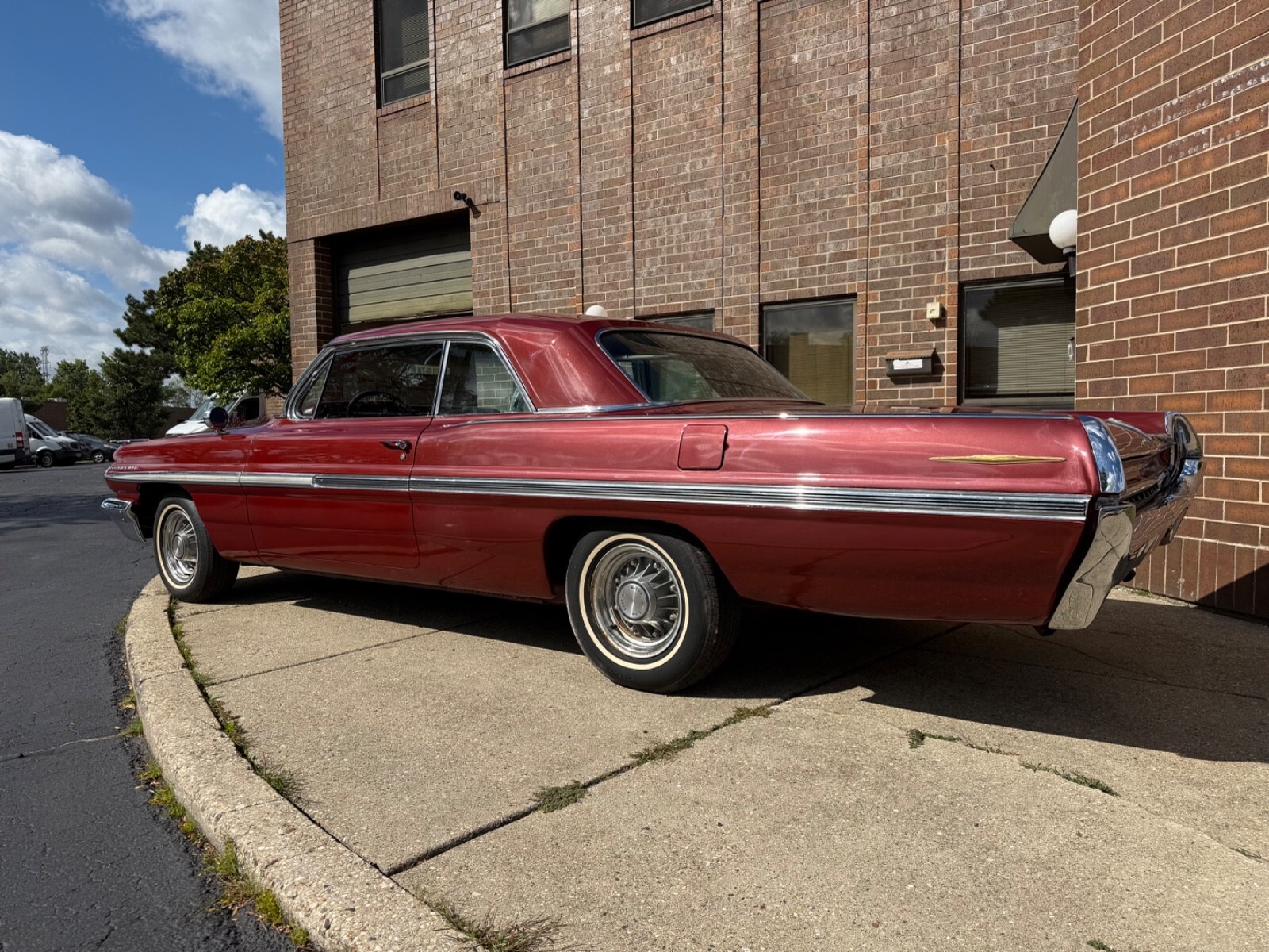 1962 Pontiac Bonneville - 3 x 2 - photo 4