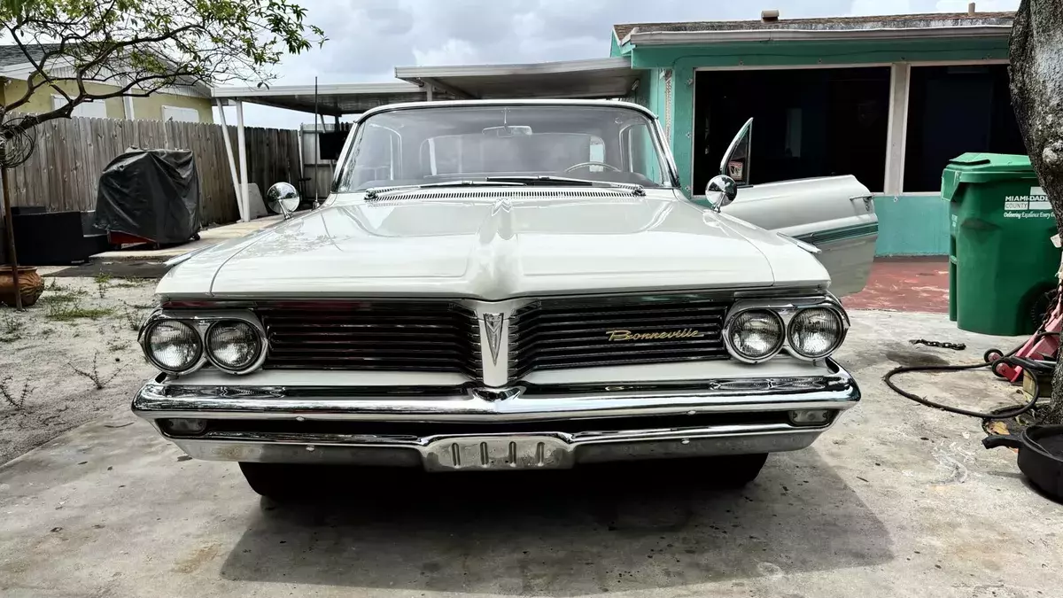 1962 Pontiac Bonneville Brown 1962 Pontiac Bonneville