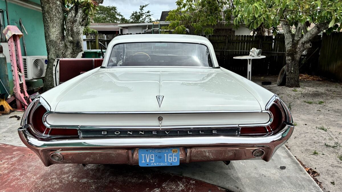 1962 Pontiac Bonneville - photo 2