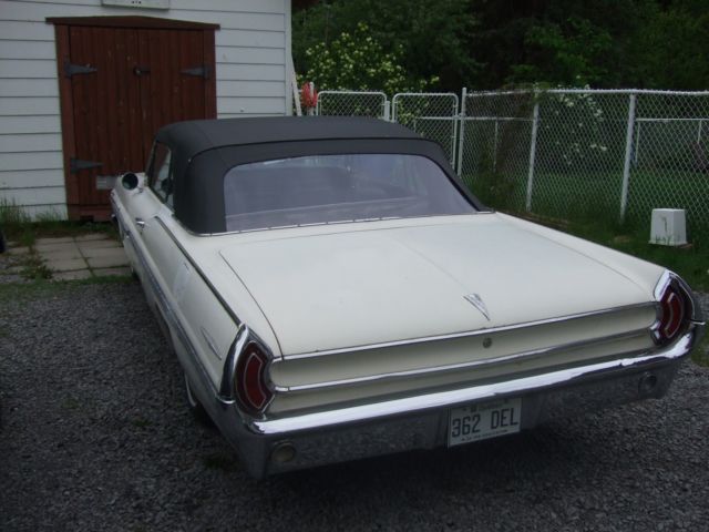 1962 Pontiac Bonneville Parisienne - photo 9