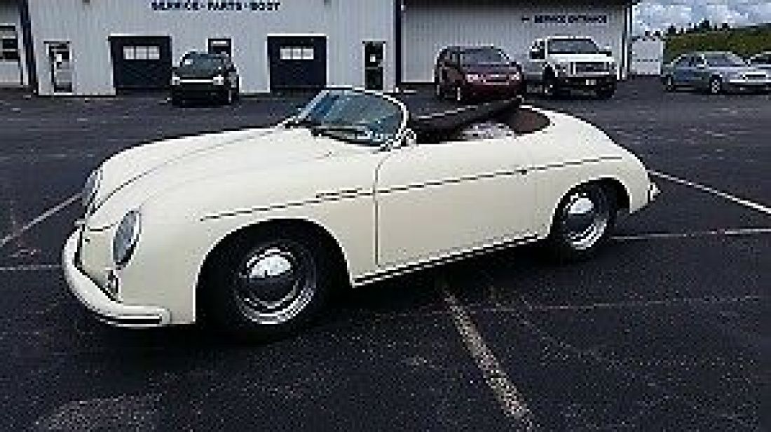 1962 Porsche Speedster 805 Miles Cream/White 1962 Porsche Speedster