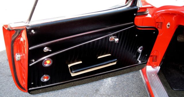 1962 Chevrolet Corvette Fuel-Injection Roadster - photo 13