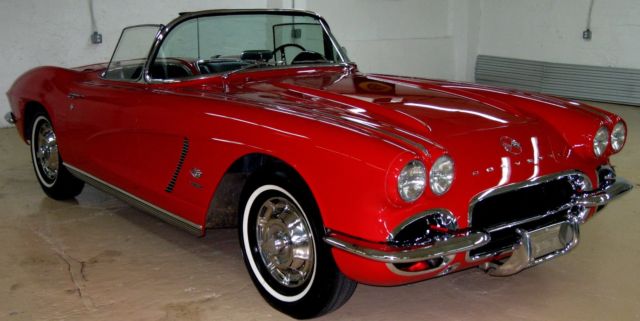 1962 Chevrolet Corvette Fuel-Injection Roadster - photo 2