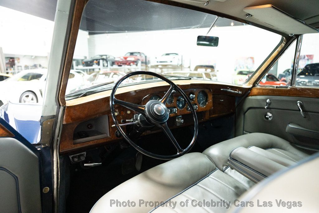 1962 Rolls-Royce Phantom V Phantom V Limousine by James Young - photo 2