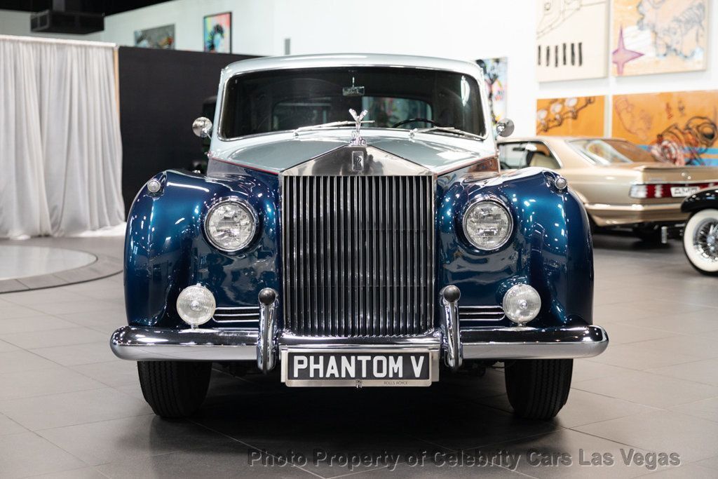 1962 Rolls-Royce Phantom V Phantom V Limousine by James Young - photo 3