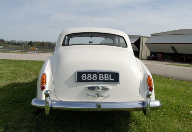 1962 Rolls-Royce Silver clouds 2 Sedan - photo 4
