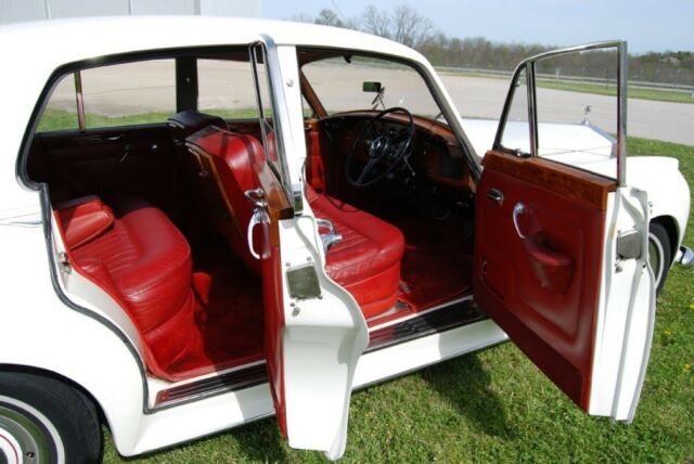 1962 Rolls-Royce Silver clouds 2 Sedan - photo 5
