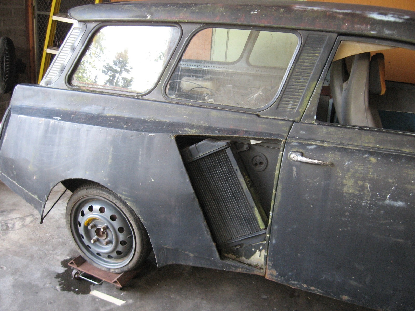 1962 Saab 95 Wagon Rear Wheel Drive - photo 3