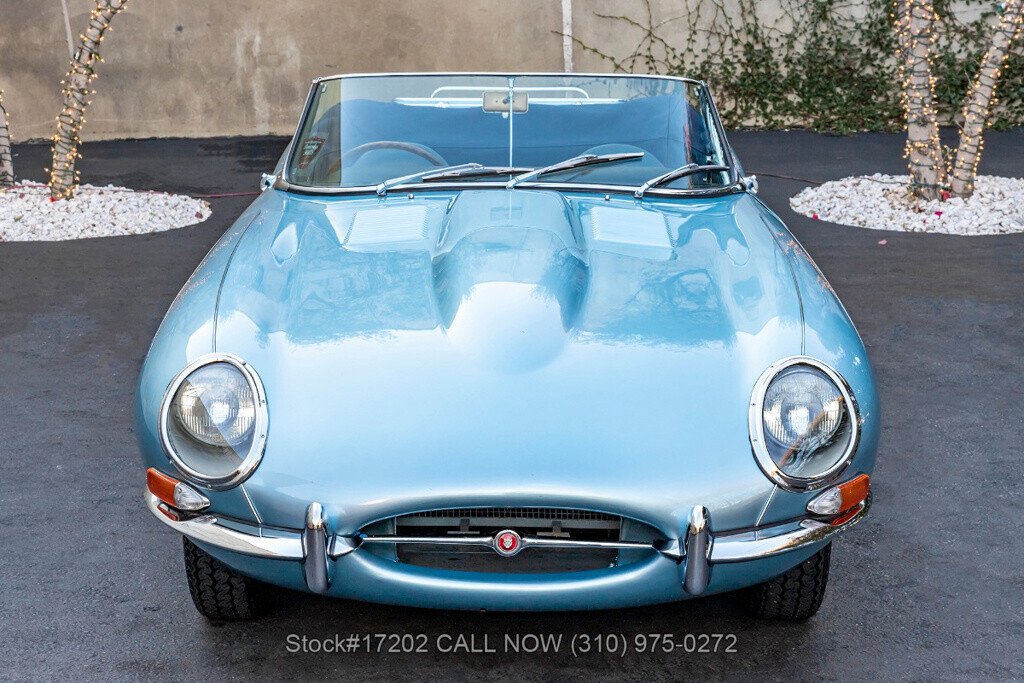 1962 Jaguar XK Series I Flat Floor Roadster Right-Hand-Drive - photo 2