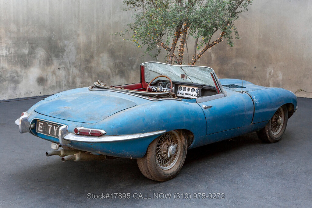 1962 Jaguar XK Series I Flat Floor Roadster With a Louvered Bonne - photo 5