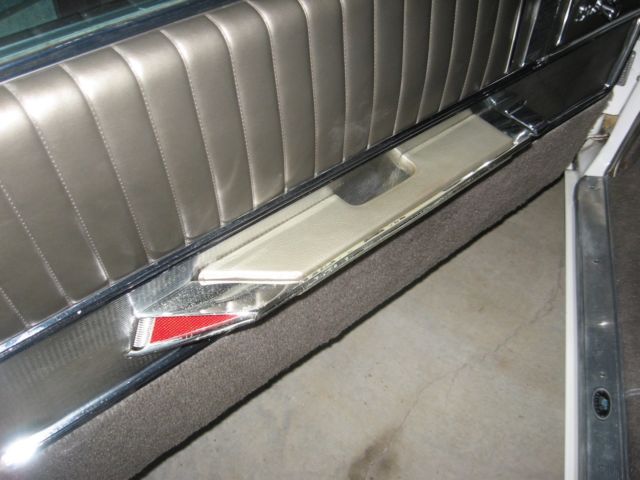 1962 Oldsmobile Starfire - photo 12