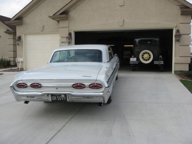 1962 Oldsmobile Starfire - photo 3