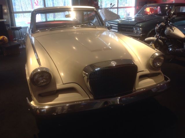 1962 Studebaker Gran Turismo Golden Hawk - photo 9