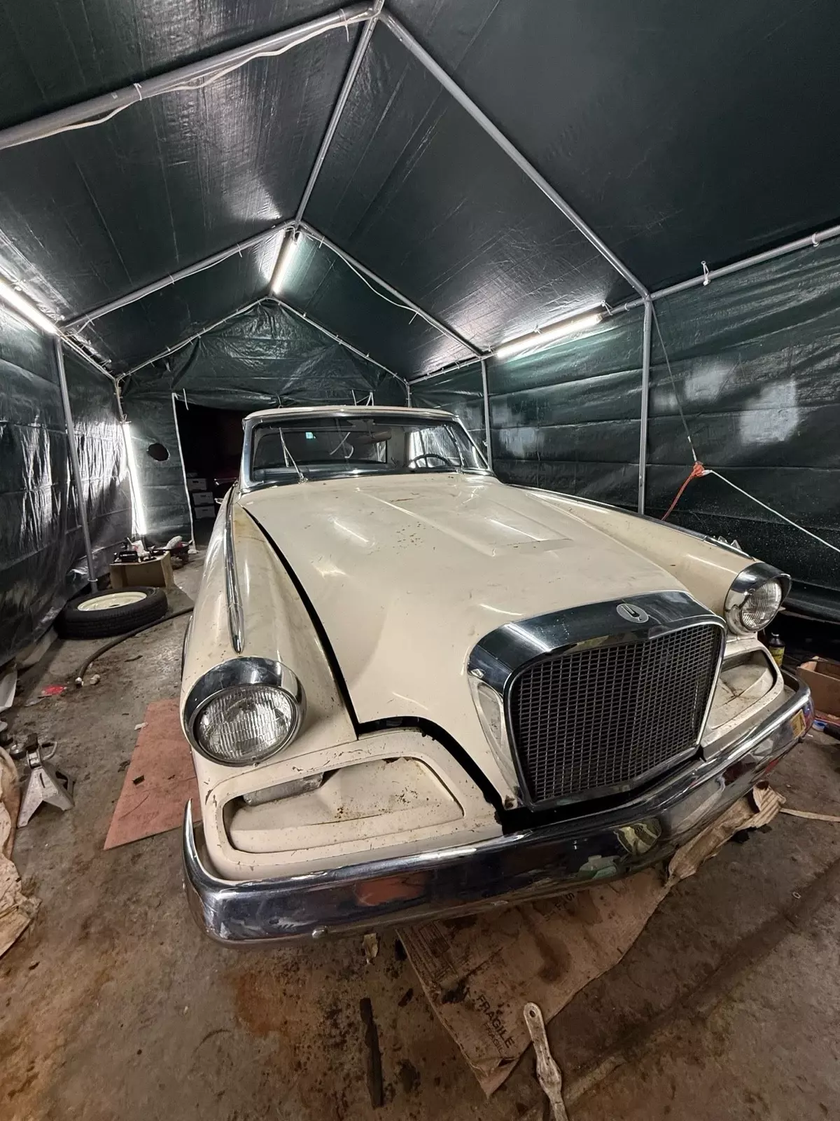 1962 Studebaker Gran Turismo Hawk